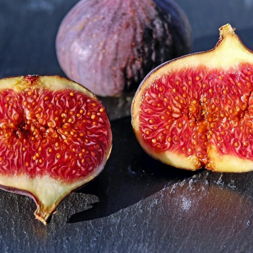 figs, red coward, fruits, sweet, fig fruit, cross section, halves, fig halves, produce, organic, healthy, ripe, ripe figs, fresh, fresh figs, figs, figs, figs, figs, figs